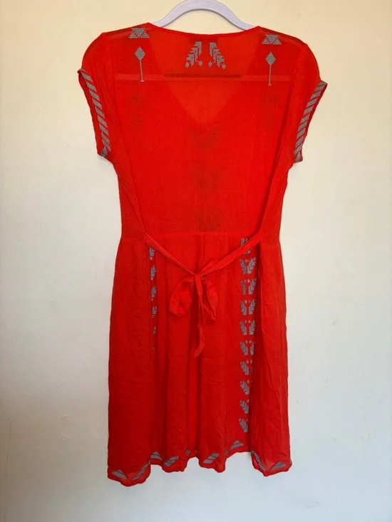 THML Rayon Mini Dress Sz M Tie Waist Boho Shift Vacation Embroidered Festival - Picture 8 of 11
